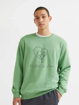 Minimal Heart-tree Line Art Symbolizing Deep Family Roots And Connection Fabletee Sweatshirt